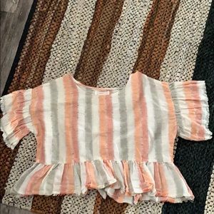 Short sleeve crop shirt